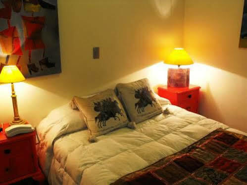 סנטיאגו Hostal El Raco מראה חיצוני תמונה