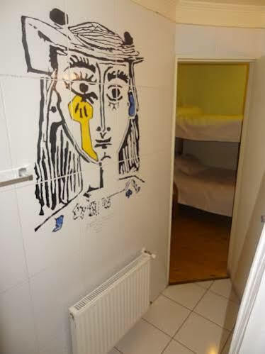סנטיאגו Hostal El Raco מראה חיצוני תמונה